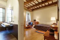 カステッロ ディ バカレスカ のホテル