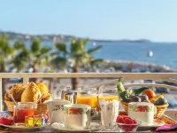 Hotel de la Baie Hotels in Bandol