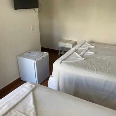 Hotel Pousada Garoupas Các khách sạn gần Bãi biển Guaeca
