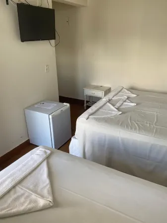 Hotel Pousada Garoupas