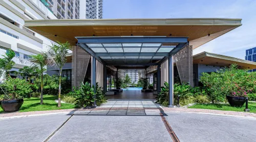 Noble Cebu Hotel - Mountain view