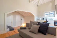 Oporto Rooftop Studio by Vacationy Hotel di Campanhã
