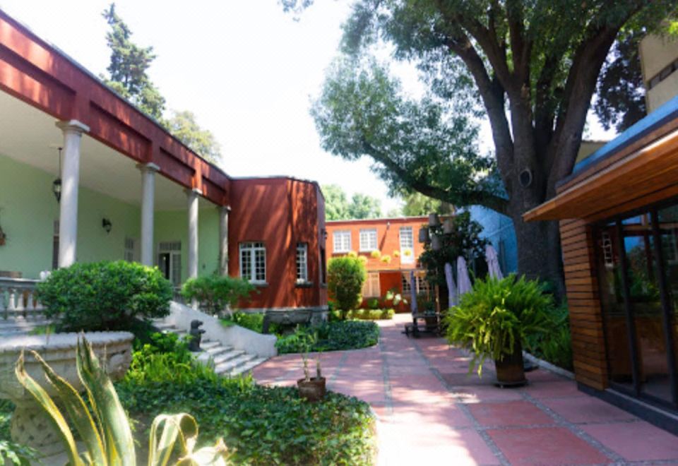 hotel overview picture