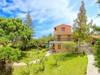 Villa Karteros with Private Swimming Pool Hotels in Karteros