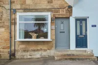 Host & Stay - the Cottage, Marske Hotel dekat Kirkleatham Owl Centre