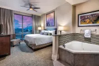 Club Wyndham Desert Blue Hotel in zona Darling Tennis Center