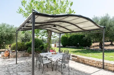 Trulli Nora Con Piscina by Wonderful Italy