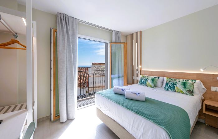 HC Calahonda Beach Nerja