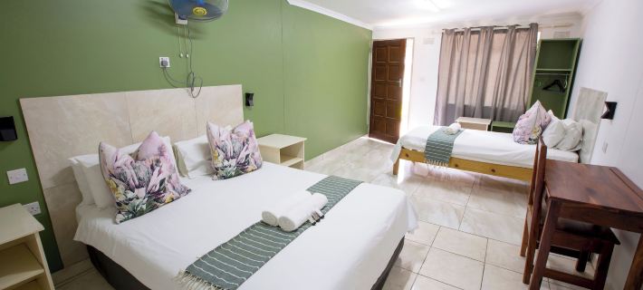 Livingstone Lodge Hotels in Hwange