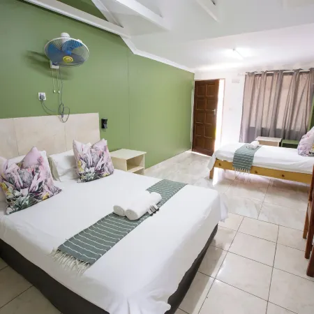Livingstone Lodge