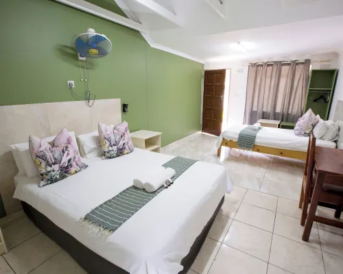 Livingstone Lodge Hotels in Hwange