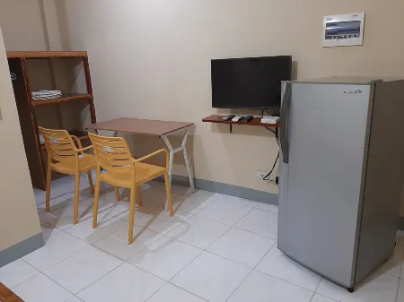 Alimpay Foresters Apartment Отели рядом с достопримечательностью «Best Sunset Hermit Beach»