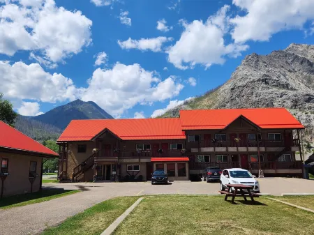 Aspen Village Отели в г. Improvement District No. 4