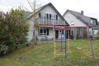 A house for everyone, close to Phantasialand and 30 minutes by train to Cologne Cathedral/Messe Hotels in Weilerswist