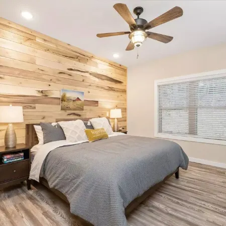Sam's Place: Brand-new Massanutten custom home with game room!