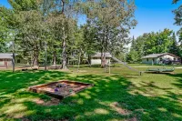 Pine & Paddle Hotel a St. Germain