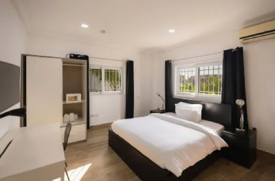 Bragha Apartments โรงแรมใน