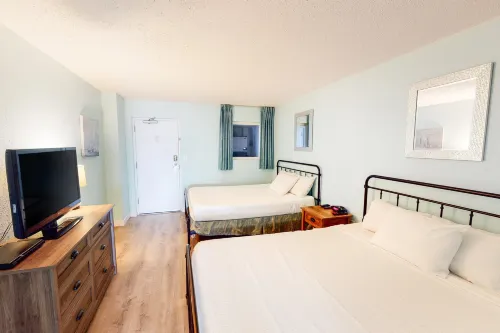 Oceanfront Condo W/ Private Balcony, Shared Pools/Hot Tubs, Beach Access & WiFi