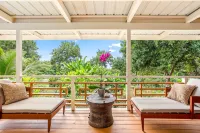 Wrap-Around Lanai with Ocean and Garden Views - Charming Coastal Retreat Hotels in Honaunau-Napoopoo
