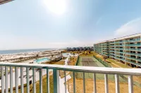 Condo with WiFi, pools, hot tub, tennis courts & on-site gym Hotels in Baldwin County