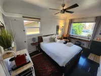 *Private Entrance Room* - Convenient and Cozy! 巴爾博亞公園住宿飯店