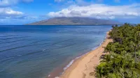 Inviting Space with Pool and Lush Community Amenities - Charming Retreat Hotels in Hawaii-Maui