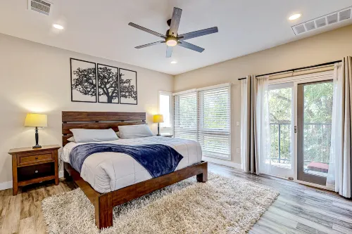 City-View Austin Penthouse on West 6th Street Near Restaurants & Parks - Dogs OK Hotels in West Lake Hills