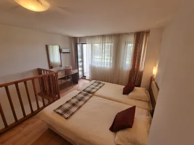 Mountain Paradise 1 - 1 Bright Two Floor Apartment - Wifi -Balcony فنادق في 