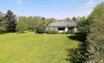 Refreshing Holiday Home in Spøttrup Near Sea