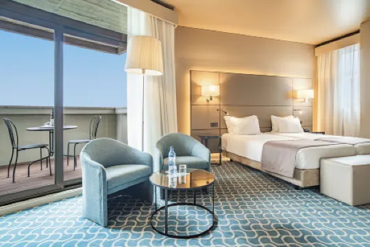 Hotel Dom Henrique - Downtown