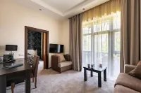 Lesnaya Rapsodiya Hotel