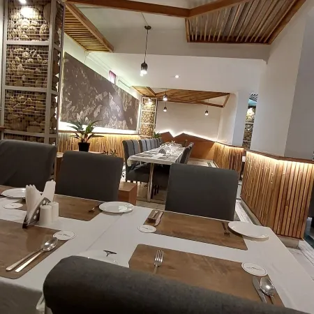 Hotel Acacia