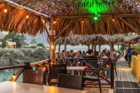 Bahia Apartments & Diving