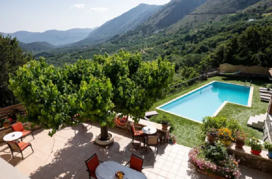 ميتوهي نيتشر ليفينج فنادق في 