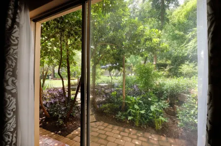 Protea Hotel by Marriott Johannesburg Balalaika Sandton