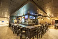 Delta Hotels Fargo - bar