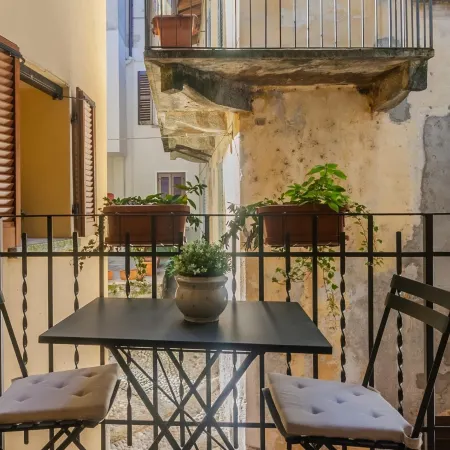Loppia Secret Garden by Wonderful Italy