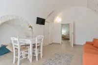 La Bianca Suite