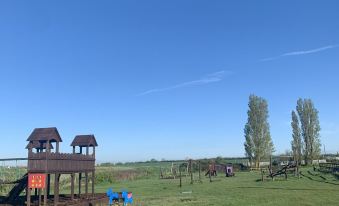 Poker Dot Getaway 2 - Stay-Play-Getaway