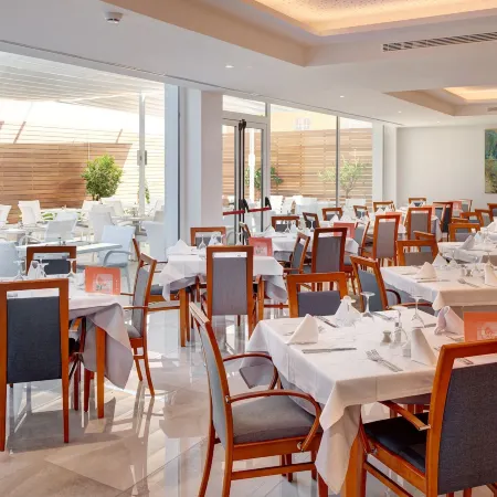 Hotel Girasol