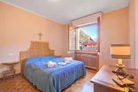 La Casa di Felice - Happy Rentals Hotel dekat Bardonecchia