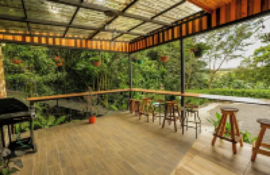 提提拉旅館 酒店