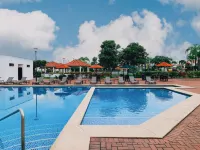 Casa con Piscina Privada para Familias Hotels in Samborondon