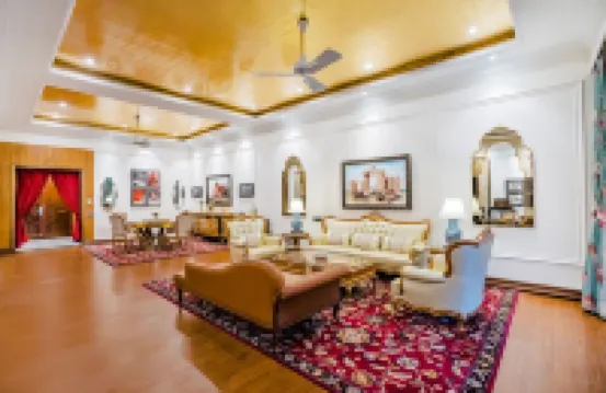 Mayfair Tea Resort