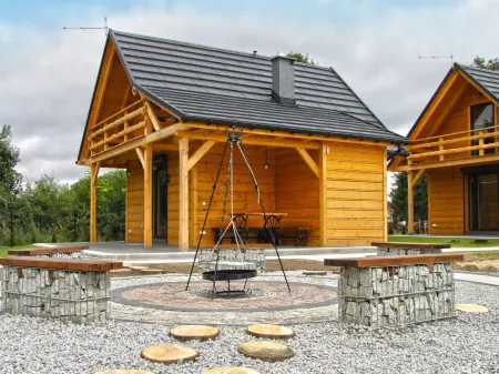 Attractive Holiday Home at Lubusz Near Lake Отели в г. Свебодзинский повят