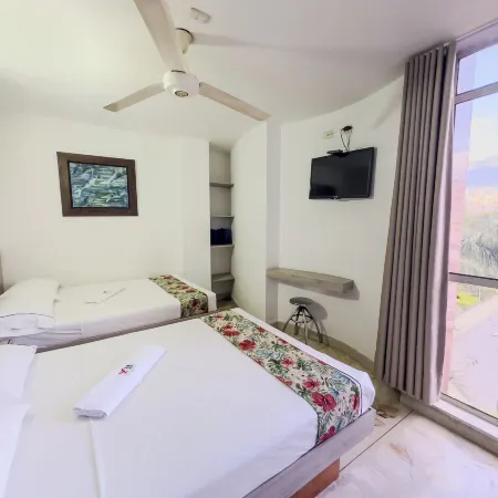 Hotel Macedonia Plaza Medellin