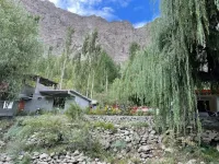 SHAHI Resort kachura