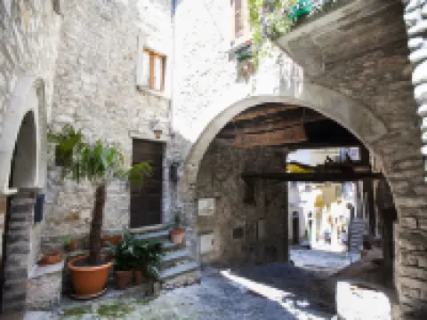 Al Porticciolo Hotels in Nesso
