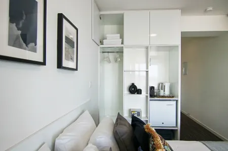 Phaedrus Living: Luxury Suite Nicosia 509 Отели в г. Строволос