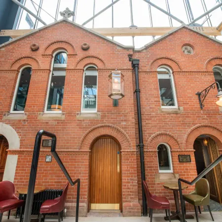 Keavan's Port Hotel , Dublin